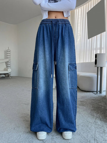 DAZY Elastic Waist Flap Pocket Cargo Jeans