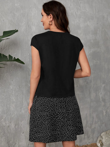 EMERY ROSE Solid Tee & Polka Dot Print Slant Pocket Skirt