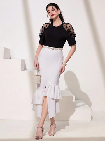 Contrast Mesh Raglan Sleeve Tee