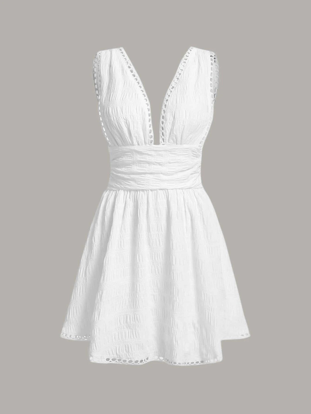 VCAY Plunging Neck Lace Trim Ruched Waist Dress