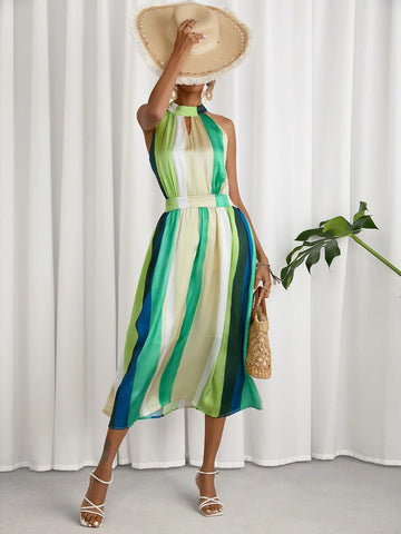 Colorblock Keyhole Neckline Halter A-line Dress