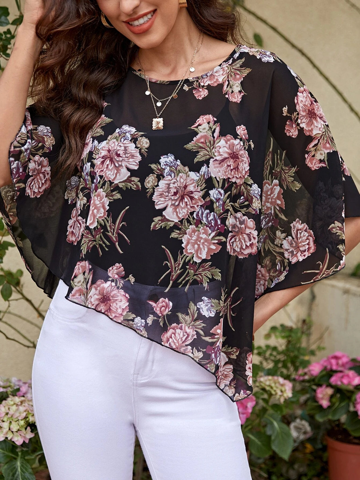 EMERY ROSE Floral Print Batwing Sleeve Asymmetrical Hem Blouse
