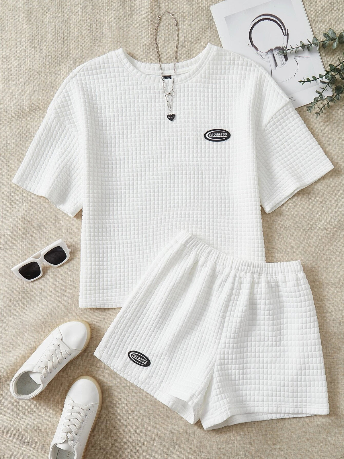 EZwear Patched Detail Drop Shoulder Tee & Shorts