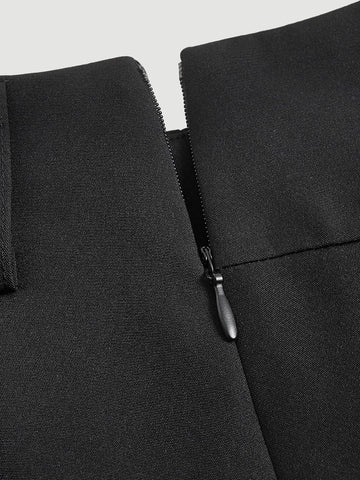 MOD Solid Pleated Wide Leg Shorts