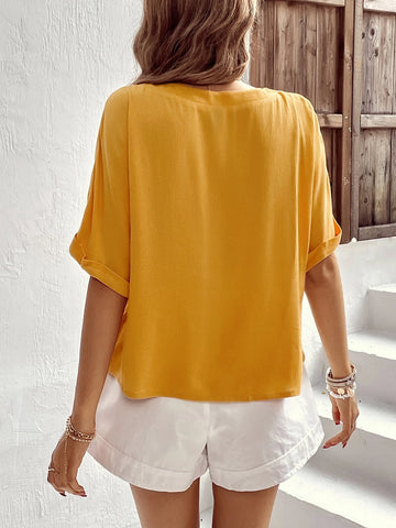 EMERY ROSE Solid Button Front Batwing Sleeve Blouse