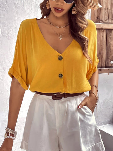 EMERY ROSE Solid Button Front Batwing Sleeve Blouse