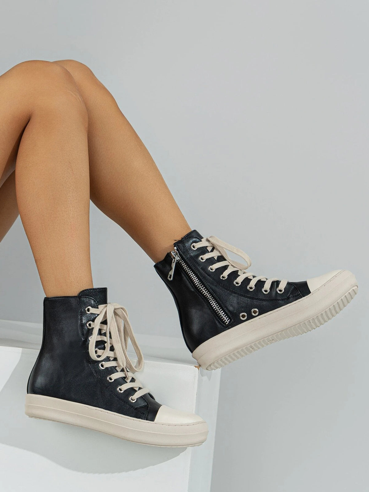Women Eyelet Detail Lace Up Zipper Side High Top Casual Shoes, Sporty Skate Shoes For Outdoor