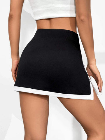 EZwear Letter Patched Detail Contrast Trim Skirt