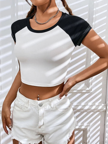 EZwear Colorblock Raglan Sleeve Crop Tee