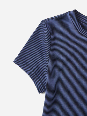 EZwear Letter Patched Detail Ribbed Knit Crop Tee