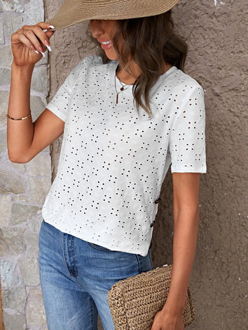 EMERY ROSE Button Side Curved Hem Schiffy Tee