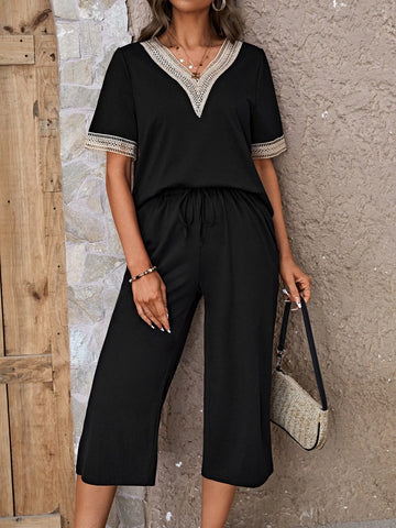 Contrast Applique Tee & Tie Front Pants