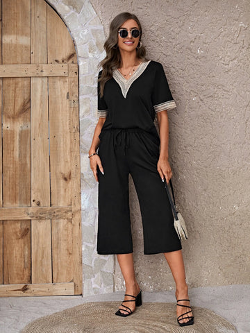 Contrast Applique Tee & Tie Front Pants