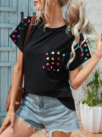 EMERY ROSE Heart Print Pocket Patched Tee