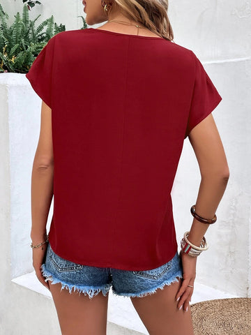 EMERY ROSE Floral Embroidery Batwing Sleeve Blouse