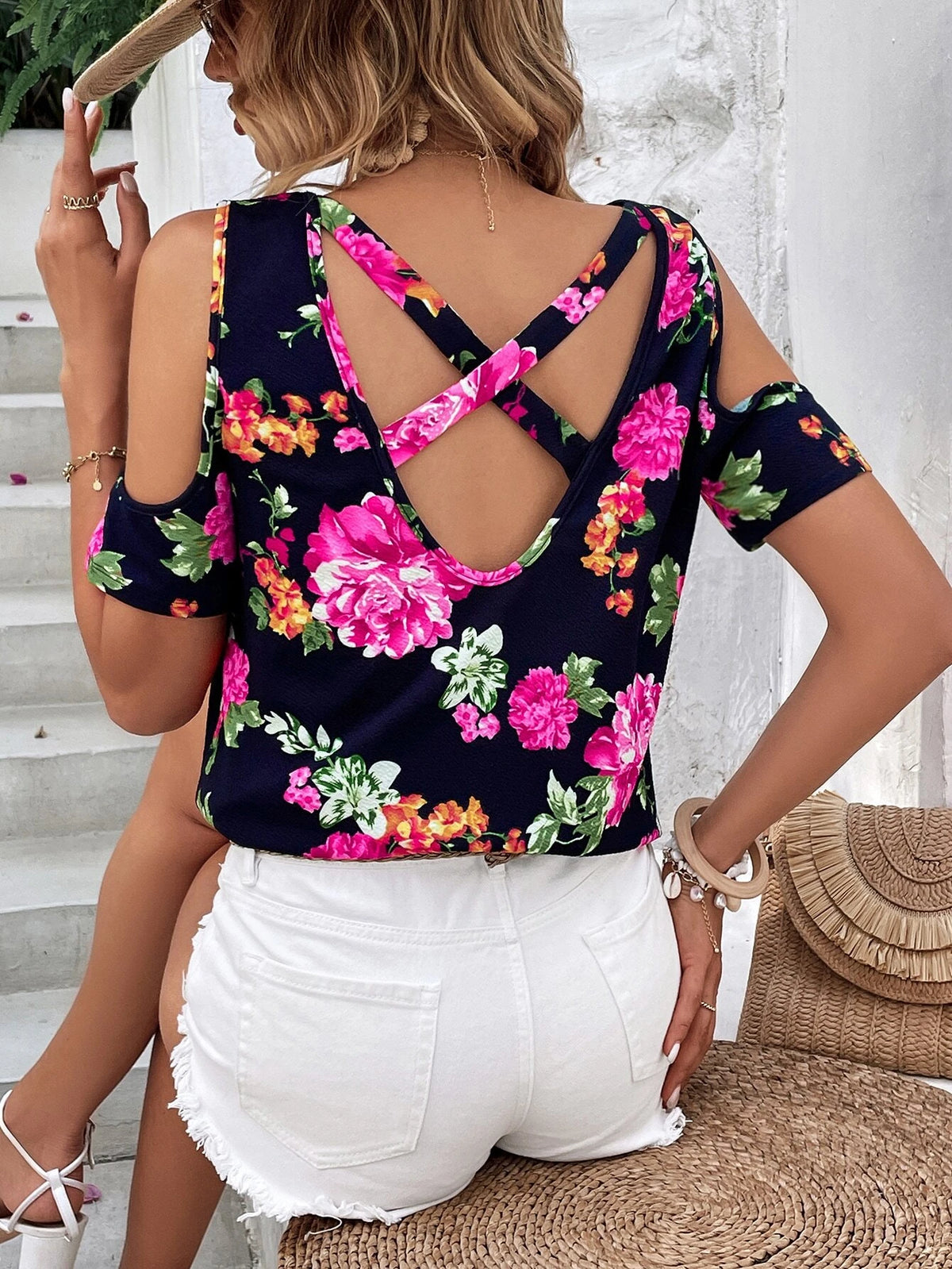 EMERY ROSE Floral Print Criss Cross Back Cold Shoulder Tee