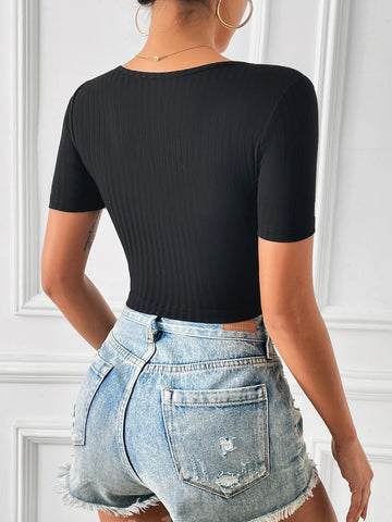 Unity Heart Ring Linked Crop Tee