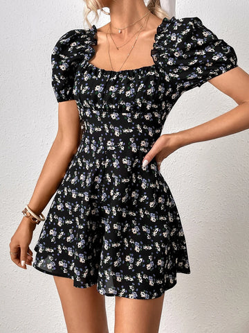 Ditsy Floral Print Square Neck Puff Sleeve Romper