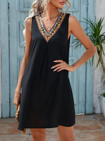 EMERY ROSE Contrast Geo Tape V Neck Dress