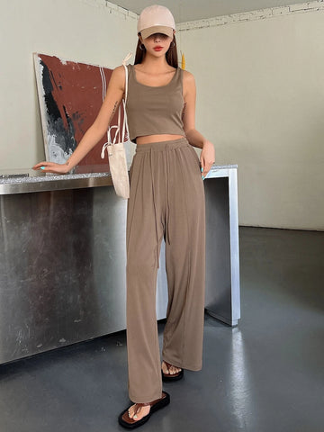 Solid Crop Tank Top & Slant Pocket Pants
