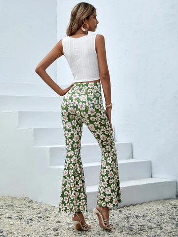 Solid Tank Top & Floral Print Flare Leg Pants