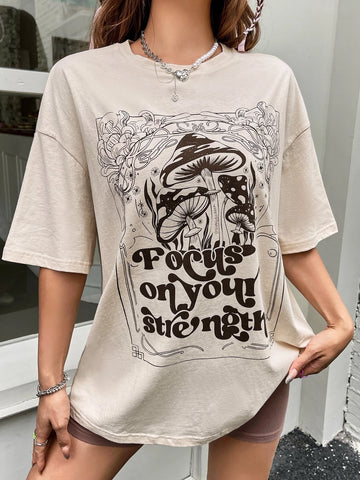 EZwear Mushroom & Slogan Graphic Drop Shoulder Tee