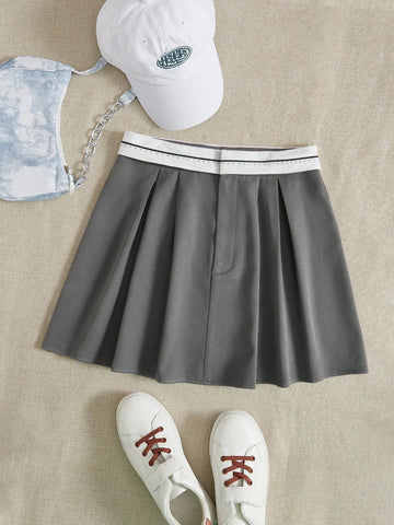 EZwear Contrast Trim Fold Pleated Detail Skirt