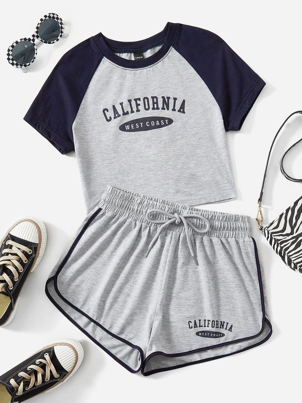 Letter Graphic Raglan Sleeve Crop Tee & Drawstring Waist Shorts