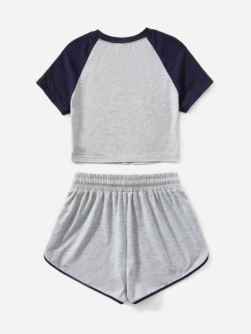 Letter Graphic Raglan Sleeve Crop Tee & Drawstring Waist Shorts
