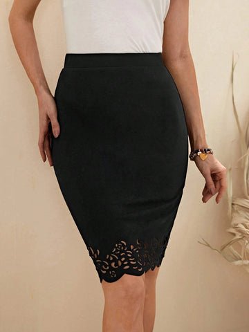 EMERY ROSE Laser Cut Scallop Trim Bodycon Skirt