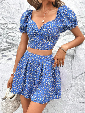 Ditsy Floral Print Puff Sleeve Twist Crop Top & Shorts