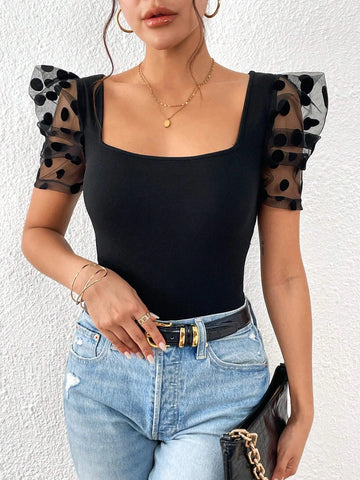 Contrast Dobby Mesh Puff Sleeve Square Neck Tee