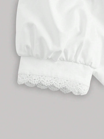 MOD Puff Sleeve Lace Trim Crop Shirt