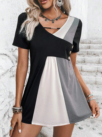 EMERY ROSE Colorblock Button Detail Tee