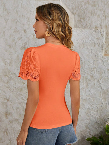 EMERY ROSE Contrast Eyelet Embroidery Puff Sleeve Tee