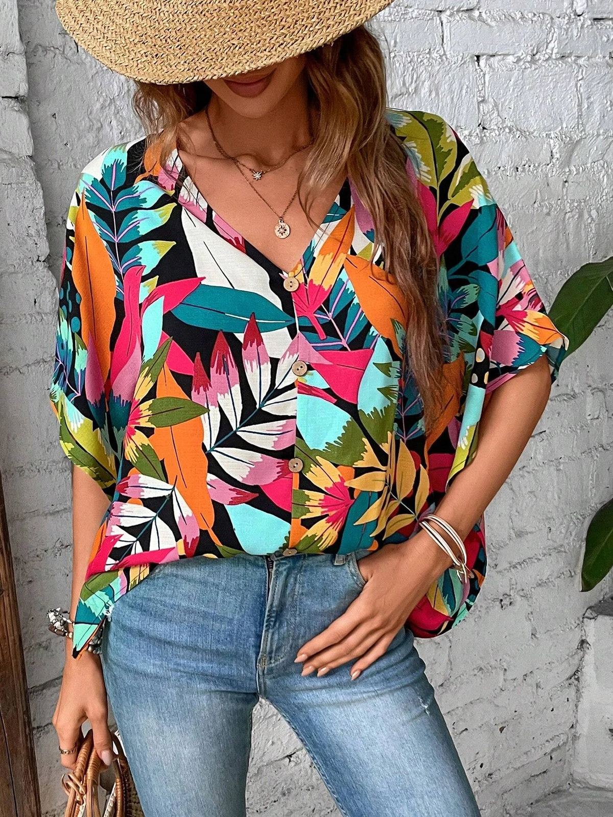 EMERY ROSE Tropical Print Batwing Sleeve Blouse