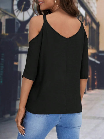 EMERY ROSE Cold Shoulder Chain Detail Blouse