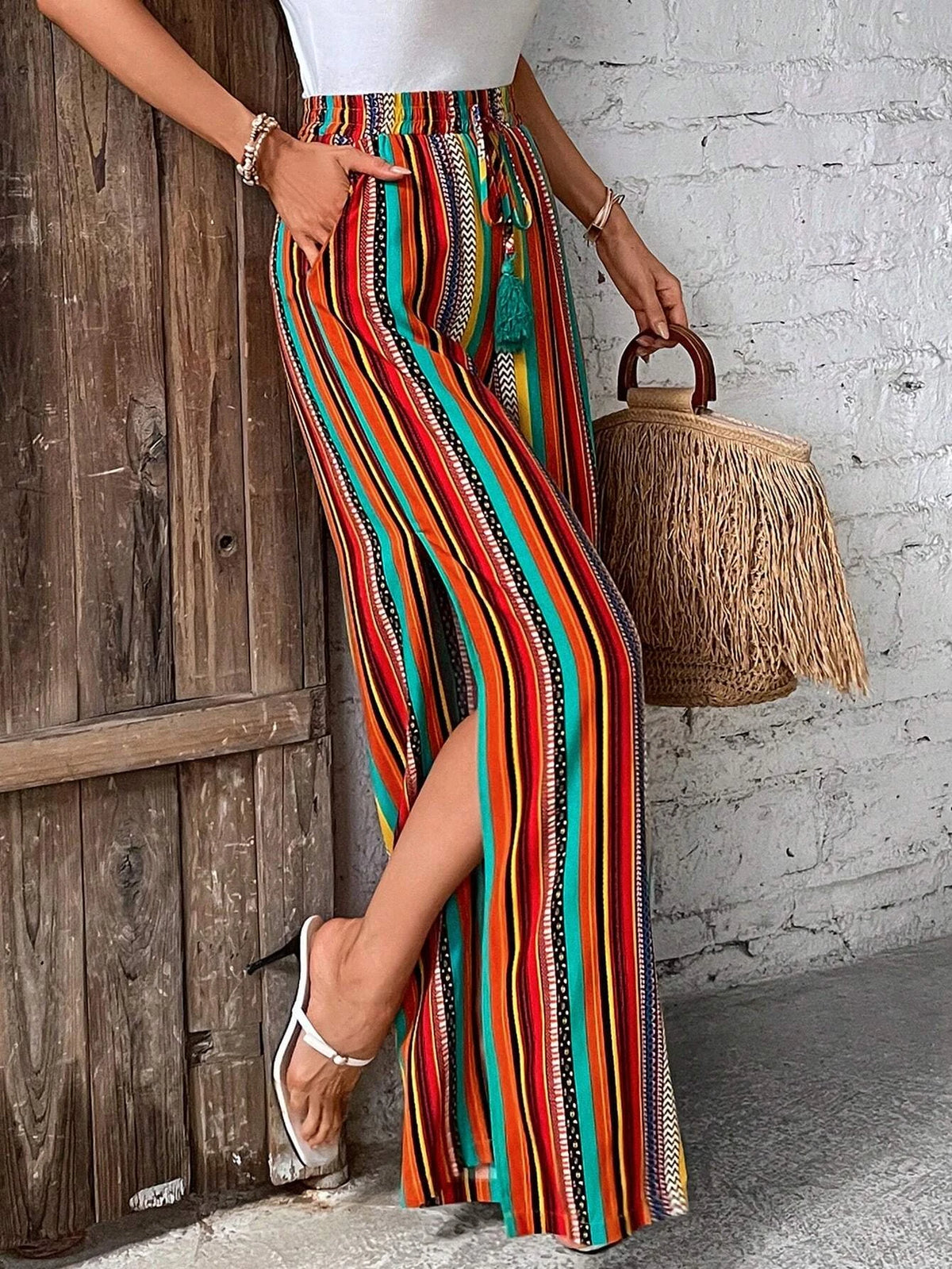 EMERY ROSE Striped Print Split Thigh Wide Leg Pants