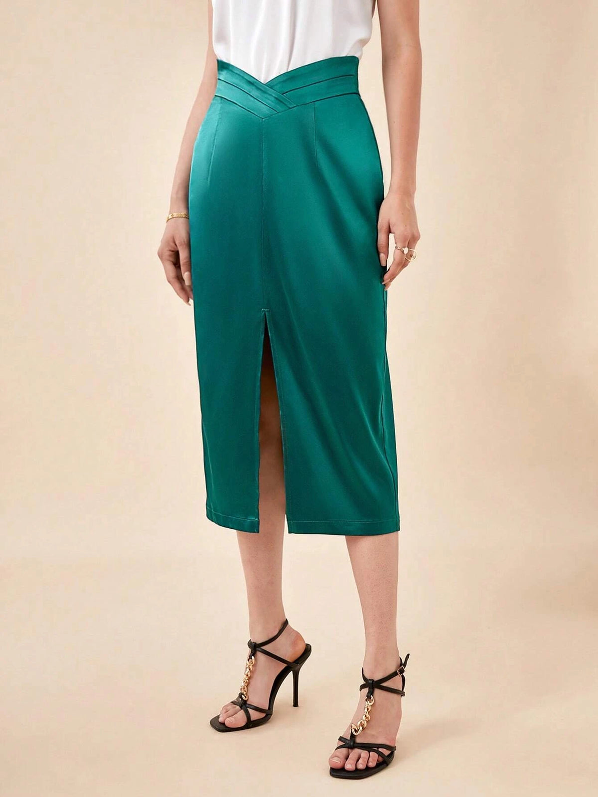 BIZwear Solid Split Thigh Satin Skirt