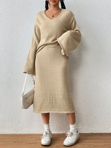  Essnce Drop Shoulder Sweater & Knit Skirt