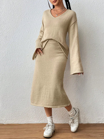  Essnce Drop Shoulder Sweater & Knit Skirt